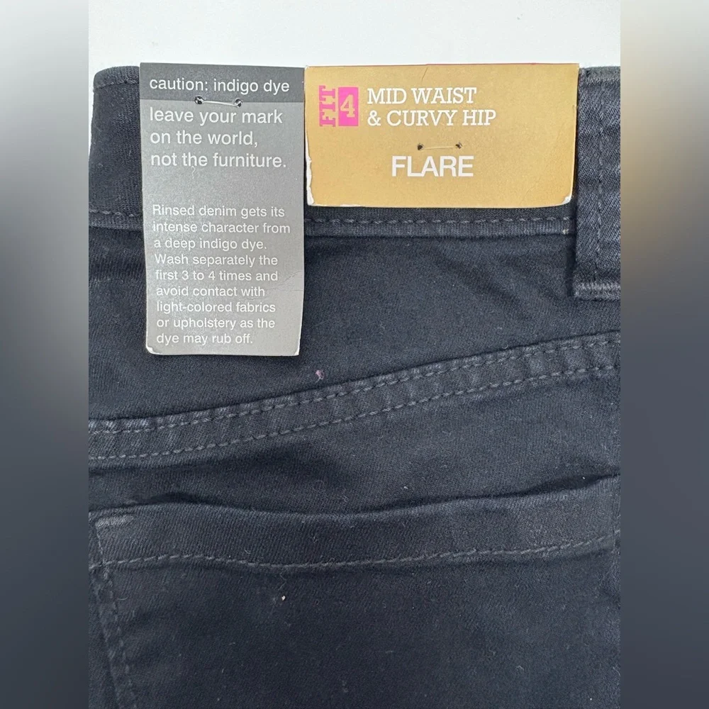 Mossimo supply co Y2K Black Flare Jeans - Picture 4 of 15